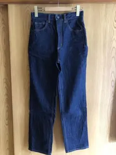 GUジーンズ　ハイウエストストレートジーンズS レディースデニム