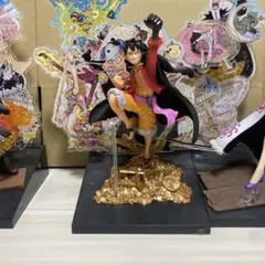 ワンピース ハンコック glandista フィギュア 4体セット　ルフィ2体 ワンピース」ルフィ＆ハンコックの衣装がリニューアル！ 装いを新たに