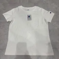 新品未使用タグ付き　ChampionTシャツ　レディースMのサムネイル