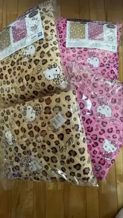 ハローキティ ヒョウ柄 タオル 4枚セット