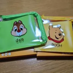 ディズニーストアシークレットウォレット ぷーさん デールセット