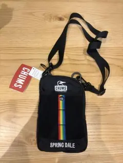 CHUMS SPRING DALE サコッシュ ブラック/レインボー