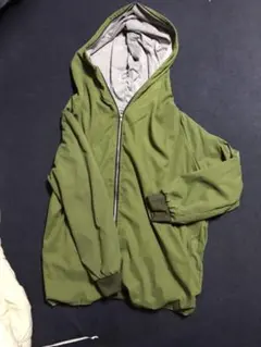 マウンテンパーカー
