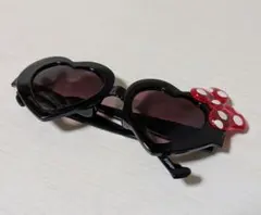ディズニーリゾート ミニーマウス ハート型サングラス