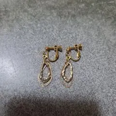 ゴールド フープ型 イヤリング