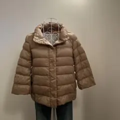 UNIQLO ダウンジャケット ベージュ Ｍサイズ
