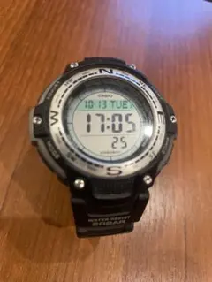 CASIO 腕時計 デジタル