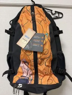 新品未使用SPALDING ONE PIECE ポートガス・D・エース リュックのサムネイル