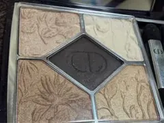 Dior ディオールサンククルールクチュール 509 ゴールデンブーケ