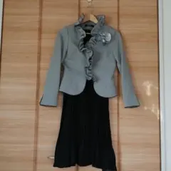 フォーマルスーツ