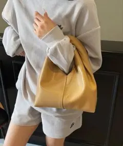 【新品未使用未開封】REBALANCE ベージュ 合成皮革 ハンドバッグ