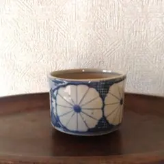 瀬戸焼　古瀬戸　耳付茶入　萬代屋緞子仕覆付　八代一叟宗守極め箱　D　R6241B 扇屋】祖母懐「銘:初音 瀬戸 茶入」書付箱 高さ 約8.5cm 幅 約