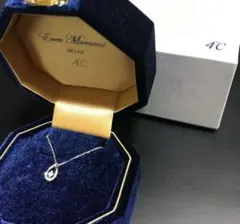 おかん様専用　4℃ ドロップモチーフダイヤネックレス0.12ct Pt850のサムネイル