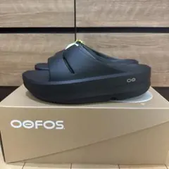 OOFOS OOmega OOahh ウーメガウーアー リカバリーサンダル 27のサムネイル