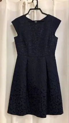 ネイビーフレアドレスとボレロセット