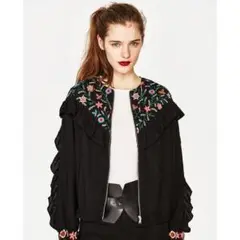 ZARA　trf_outerwear 　刺繍フリルジャケット 黒　レディス