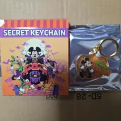 ディズニーストア ハロウィン アクリルキーホルダー ミッキー