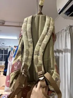 MT.RAINIER DESIGN カモフラ柄 バックパックのサムネイル