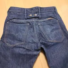 DIESEL ダークブルー ストレートデニム　ディーゼル