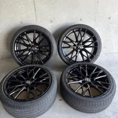 テスラ 純正アルミホイールとタイヤ 235 45R 18 x4本セット 他 テスラ 純正アルミホイールとタイヤ 235 45R 18 x4本セット 他 - メルカリ