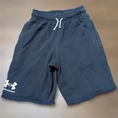 UNDER ARMOUR ショートパンツ ハーフパンツのサムネイル