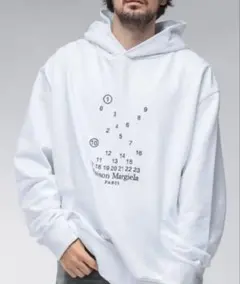 極美品】Maison Margiela 23SS 刺繍ロゴ ホワイトパーカーS - メルカリ