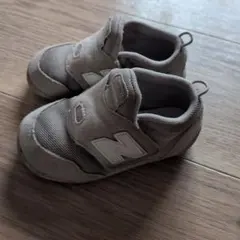New Balance ベビーシューズ new-b 2 グレー