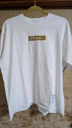 MILKFED. ロゴTシャツ