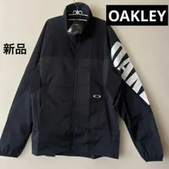 OAKLEY薄手ウインドブレーカー
