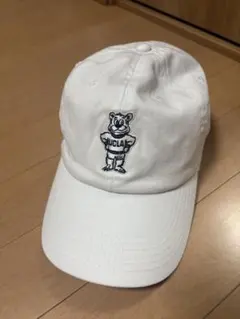ゴルフUCLA キャップ ホワイト 刺繍ロゴ