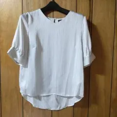 美品✨INDIVI インディヴィ ブラウス
