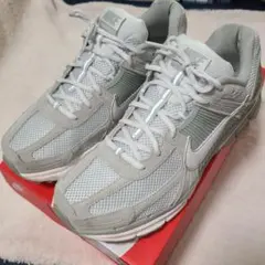 NIKE VOMERO 5 スニーカー グリーン 30.0 ボメロ