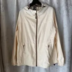 撥水 マウンテンパーカー