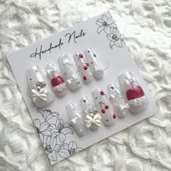 さくらんぼネイル