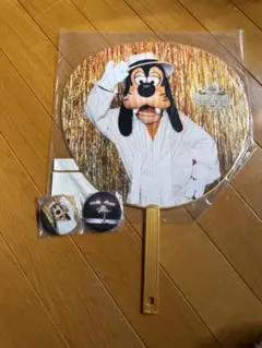 ワンマンズドリームⅡ グーフィー うちわ 缶バッジセット