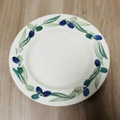 新品　一級品　エマブリッジウォーター　アイビー　フラワー　ディナープレート2枚 楽天市場】【ポイント10倍】エマ・ブリッジウォーター