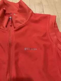 Columbia 赤 フリースベスト　赤　古着　ベスト