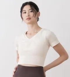 美品　SUKALA スカーラ　アクティブデイジートップス　S