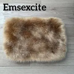 【美品】　Emsexcite エムズエキサイト　ファー　ポーチ　クラッチバック