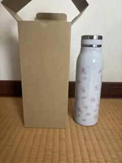 STARBUCKS フラワーパターン水筒