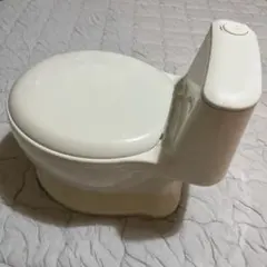 ホワイト フタ付きおまる