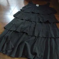 黒 フリル ノースリーブ ロングワンピースコットン