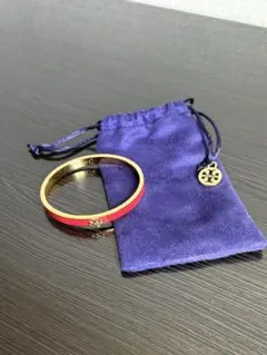 美品　トリーバーチ ToryBurch ロゴ バングル ブレスレットのサムネイル