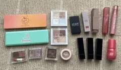 アイシャドウパレット　リップ　セット売り