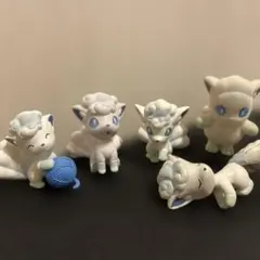 アローラロコン　フィギュア　まとめ売り