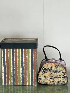 和装用ハンドバッグ 黒と金の花柄 箱付き