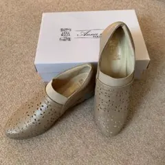 Item thumbnail for item 43baa20a-3403-4837-b419-25e2eb47907a