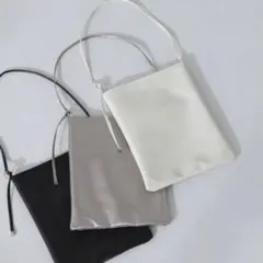 NATURAL BEAUTY BASIC アジャスタブルフラットトートバッグのサムネイル