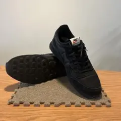 Nike INTERNATIONALIST ALL BLACK