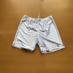 MIZUNO サッカーパンツ ホワイト XOサイズのサムネイル